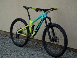 Trek Slash 9.8, Vel. M, 2019