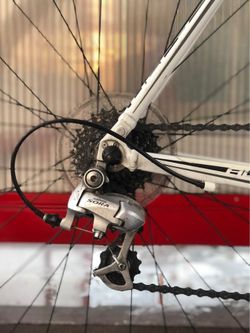 Giant Defy 3