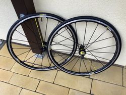 Zapletená kola Mavic Ksyrium Pro UST