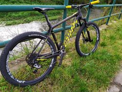 Scott Scale 700 RC PC:145tisíc