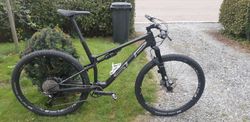Superior Team XF 29 Issue