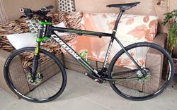 Cannondale Flash carbon, s carbon Lefty 80mm předělaný na "gravel" bike