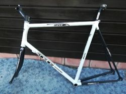 Silniční rámová sada Mongoose IBOC World Champion Carbon Vel. 62