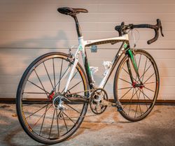 Silniční kolo GT GTR-series, 54 cm, karbon, Mavic Ksyrium, Campagnolo Veloce 2x10