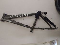 Rám Kona Scrap 2005