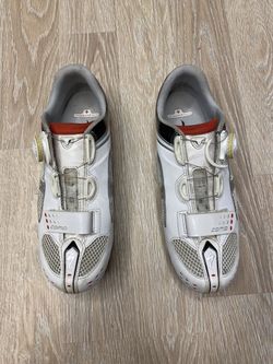 Prodám silniční tretry Specialized Comp Rd velikost 44,5 za 500 Kč