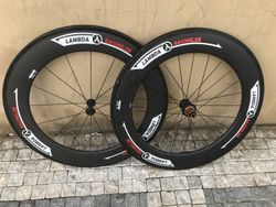 Karbonová kola LAMBDA racing 88mm, plášťová, ořech 11s, DEFEKT
