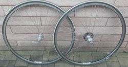 Zapletená kola Campagnolo