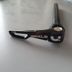 SRAM Maxle Ultimate - pevná osa přední, Boost MTB, 15x110mm, délka 158mm