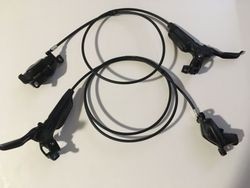 Brzdy SRAM CODA R 4-pístky