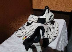 Cyklistické boty NORTWAVE triatlon silniční 45