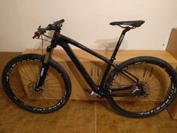 Karbonové MTB Merit Professor 29"