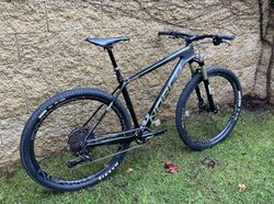 Norco Revolver HT 2018, SR Suntour Axon, SRAM Eagle GX