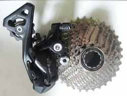 Přehazovačka a kazeta Shimano 105