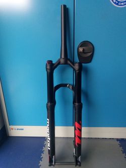 Vidlice Manitou Magnum 34 Pro 29+ Suspension Fork