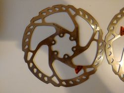 Shimano SM-RT66 160 a 180mm - nové