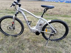 Prodám Švýcarské elektrokolo FLYER 26" vel. L