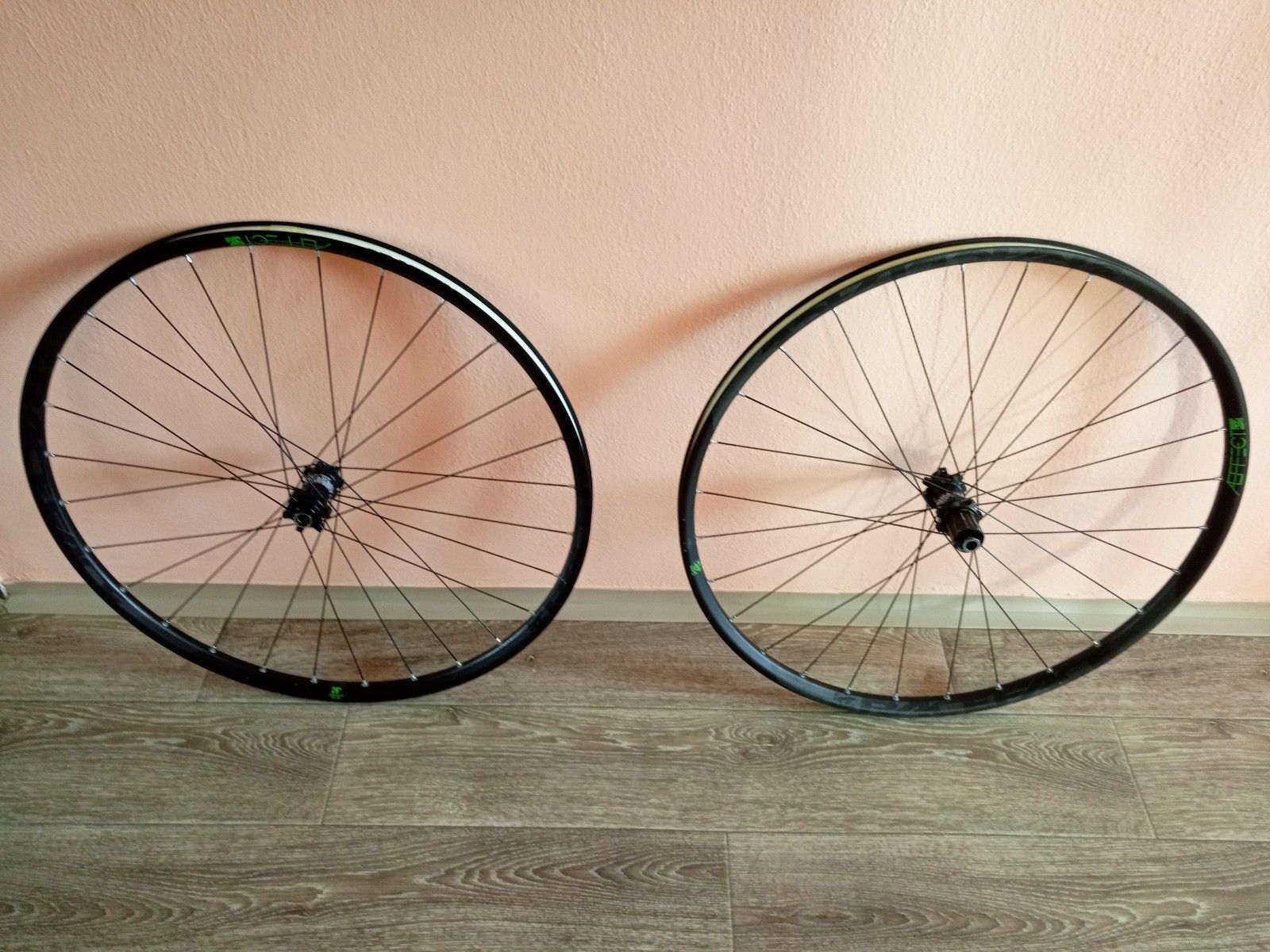 race face aeffect wheelset 29