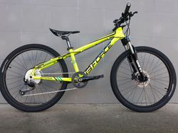 kolo 24" force rám ALU 1x9 NOVÉ, kliky 28zubů ,kotoučová brzda odpružená vidlice