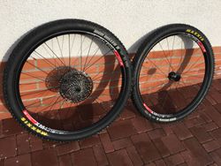 Prodám zapletená kola dt swiss MTB