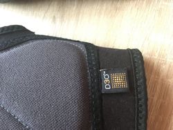 Sixsixone Evo knee
