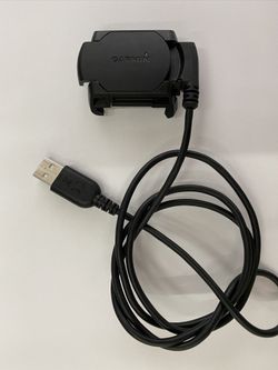USB nabíječka (datový kabel) pro hodinky Garmin.