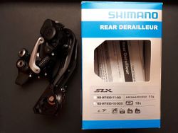 NOVÁ hazka SHIMANO SLX RD-M7000-10-SGS Shadow - 10s