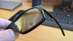 prodám málo použité OAKLEY JUPITER SQUARED, polarized lenses + nová skla