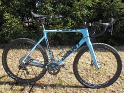 Prodám Giant TCX Advanced 1