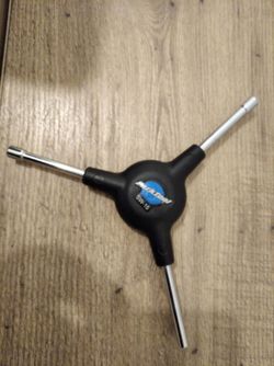 Centrklíč pro niple uvnitř ráfku ParkTool