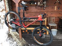 Rocky Mountain Tunderbolt enduro carbon