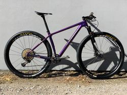 Trek Procaliber 9.8 SL - Project One - Gloss Purple Phaze/Matte Trek Black, vel. 18,5"