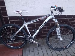 Trek 8500