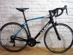 CUBE ATTAIN PRO 2017 na Shimano 105, 56 cm. Super stav!