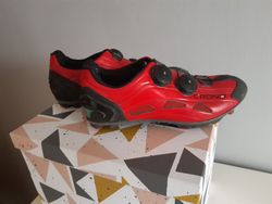 MTB Tretry zn. CRONO velikost.38