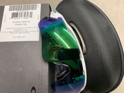 OAKLEY RADAR EV PATH - zamluveno
