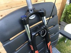 SR Suntour 100mm vidlice