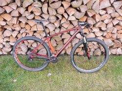 Karbonový Specialized Stumpjumper 29 Expert