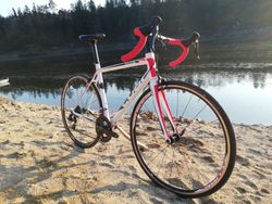 Cube Peloton - vel. M (54 cm)
