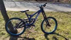 SPECIALIZED DEMO 8 90% STAV