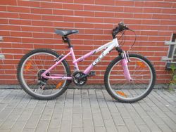 Horské dívčí kolo 1400,-
