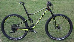 SCOTT Spark 920 - univerzální celoodpružené kolo s karbonovým rámem - NOVÉ