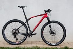 Olympia IRON - Karbon - 2020 - XT, Fox Performance - i jiná osazení - sleva 20%
