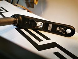 Wattmetr INPEAK, kliky Shimano XT M8000 175mm