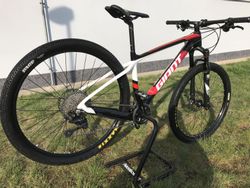 Giant xtc advanced 27.5