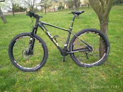 MRX 2019, kola 27,5", velikost 17,5", REBA