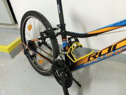 Dětské kolo Rock Machine - velice zachovalé ( najeto max. 300km).