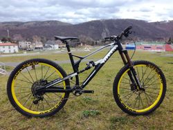 NUKEPROOF Mega 27,5"