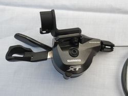 Nová pravá řadící páčka Shimano XT, SL-M8000, I-Spec2, 11speed