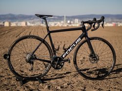 FOCUS Izalco Race Disc 9.7 2020